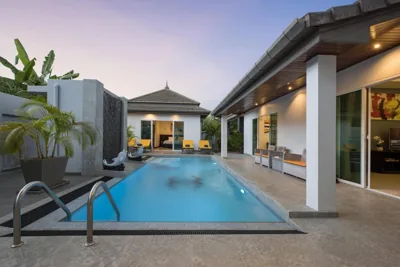 3BR Villa Marine with Private Pool, Waterfalls in NaiHarn Beach – 사진 12
